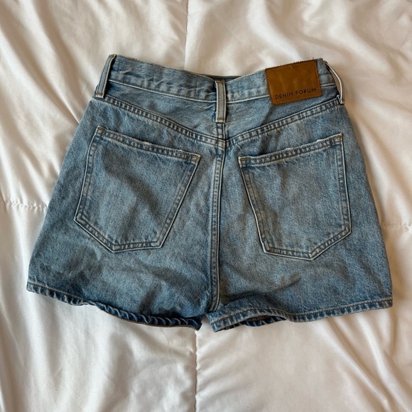 Aritzia Denim Forum The Joni Loose Short - Picture 4 of 5